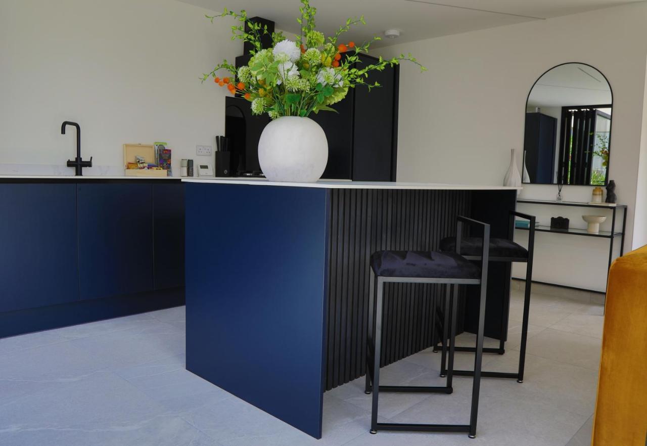 99 At Lynian Farm Villa - Blackpool — Photos 3